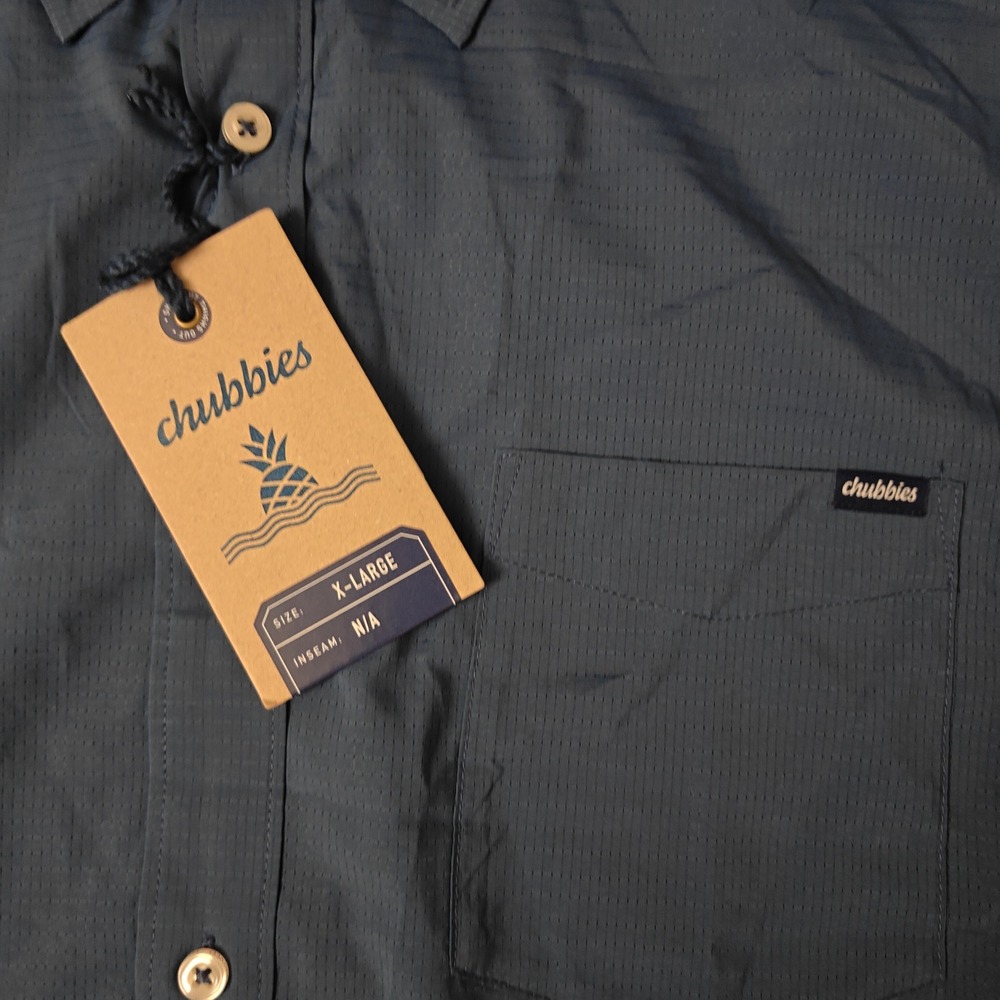 Chubbies Mens Short Sleeve Button Down Shirt Blue X Large Polyester Spandex NWT - Picture 4 of 9